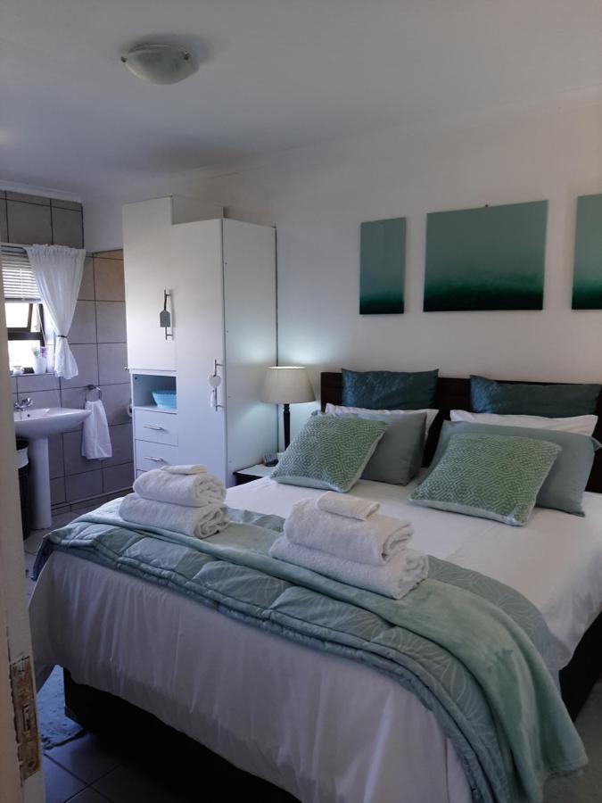 Umtamvuna View Cabanas Port Edward Esterno foto